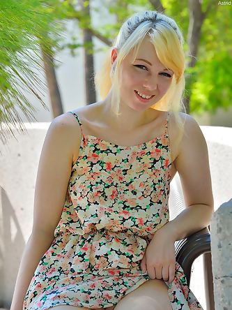 Astrid from FTV Girls | Free Photo